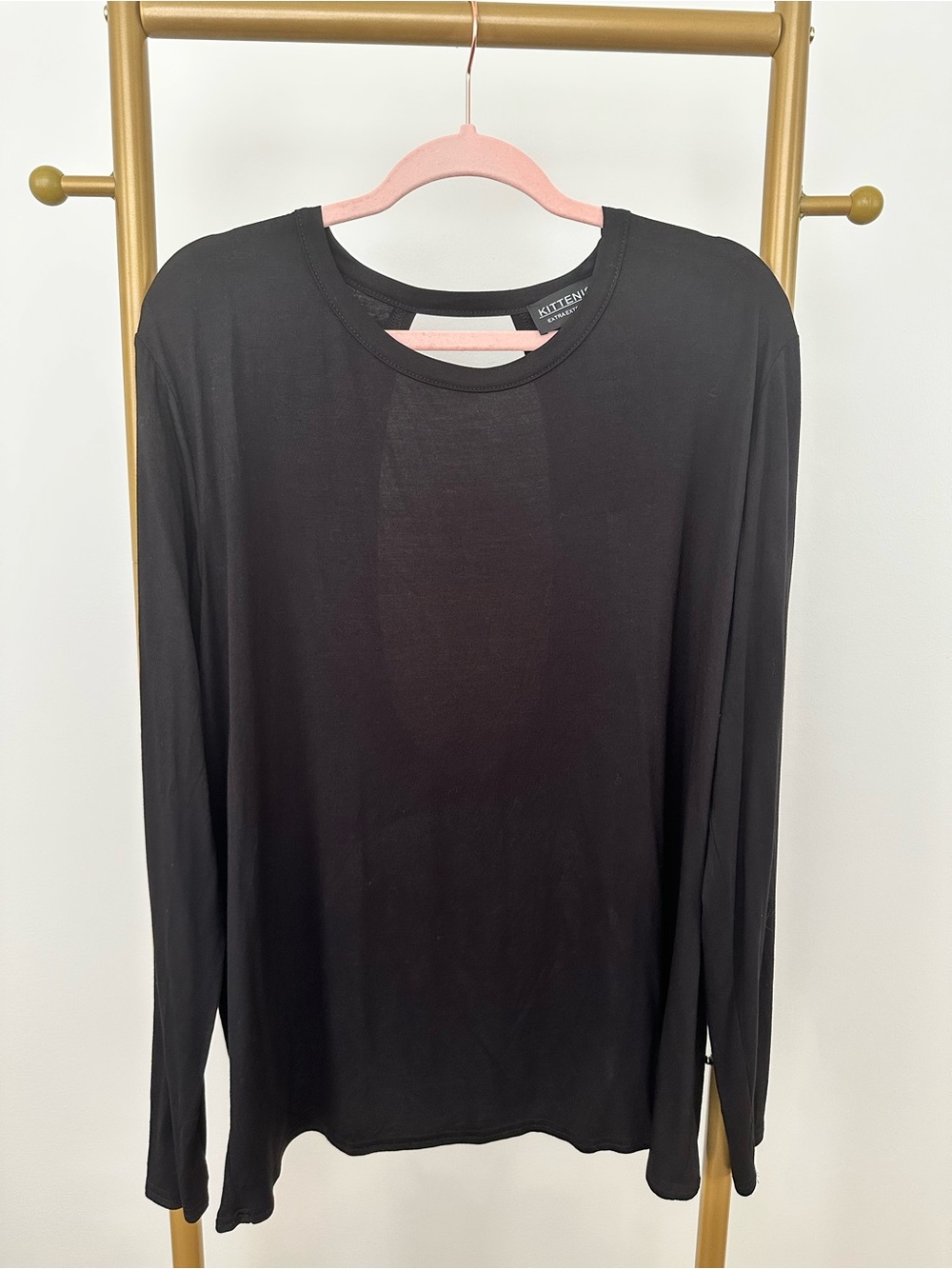 Kittenish Black Crewneck Long Sleeve Tee